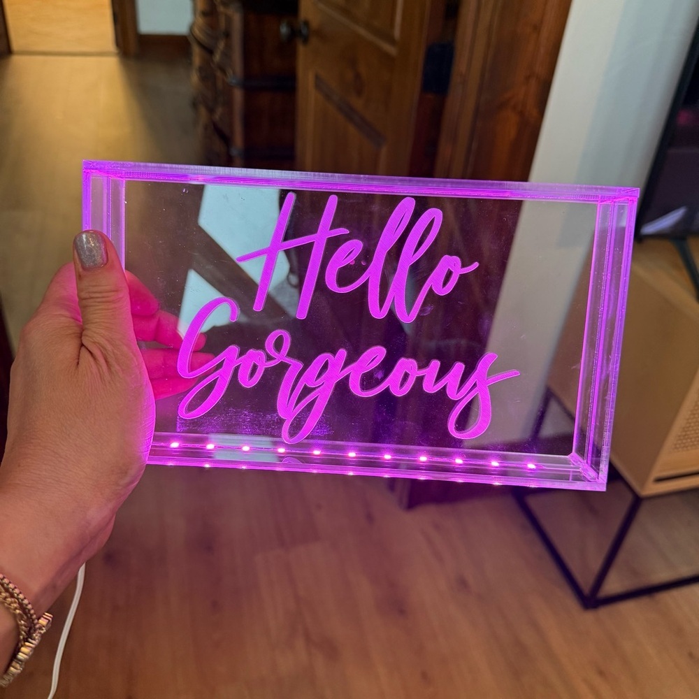 Pink LED 'Hello Gorgeous' Sign - Picture 3 of 6
